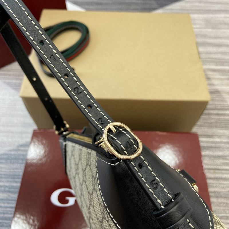 Gvc*1 tote bags